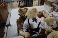 COLLECTION OF VINTAGE STIEF STUFFED BEARS