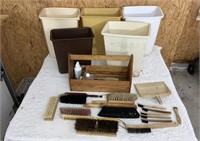 Brushes/Brooms/Trash Cans/Wood Carrier