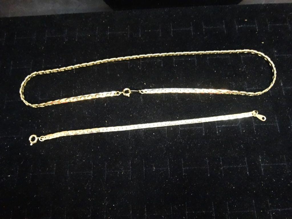 18" Gold Tone Flat Necklace & Bracelet Set