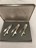 Pearl Dancers pocket knife set