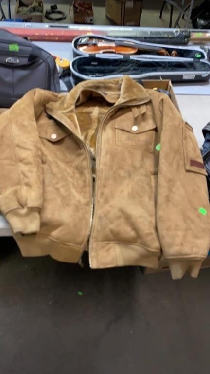 SHAWN JOHN SUEDE JACKET SIZE LARGE