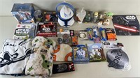 32pc Star Wars Collectibles w/ NIP & Clone Wars