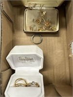 BLACK HILLS GOLD & GOLD WEDDING SET