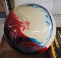 COLUMBIA 300 BOWLING BALL