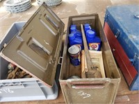 CT- METAL TOOL BOX FILLED WITH STP OIL TREATMENT