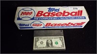Complete set 1989 Topps baseball cards