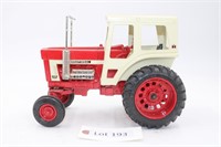 1/16 Scale 1993 Farmall Model 1468 Tractor