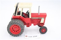 1/16 Scale Model 1586 Tractor
