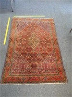 nice persian style wool rug nearly 4ft x 6ft