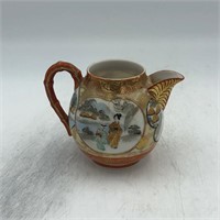 PORCELAIN TEA POT NO LID