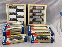 Walthers Goldline train cars