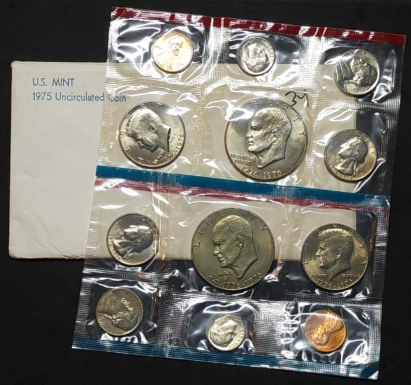 1975 US Double Mint Set in Envelope, With Ikes