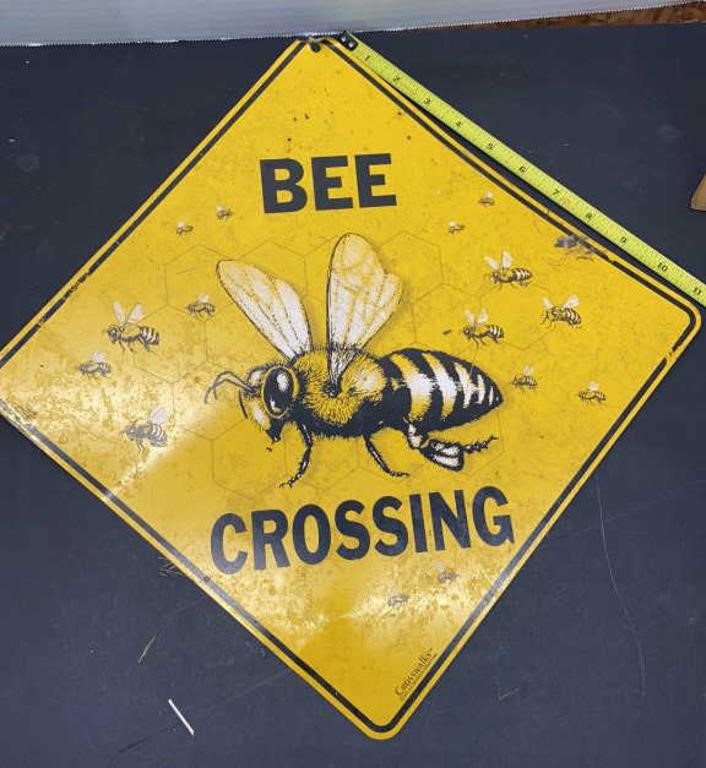 Bee crossing metal sign