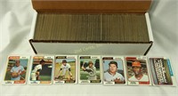 1974 Topps Baseball Cards Assorted  550 Cards Lot