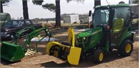 1025R 4x4 John Deere utility tractor like new