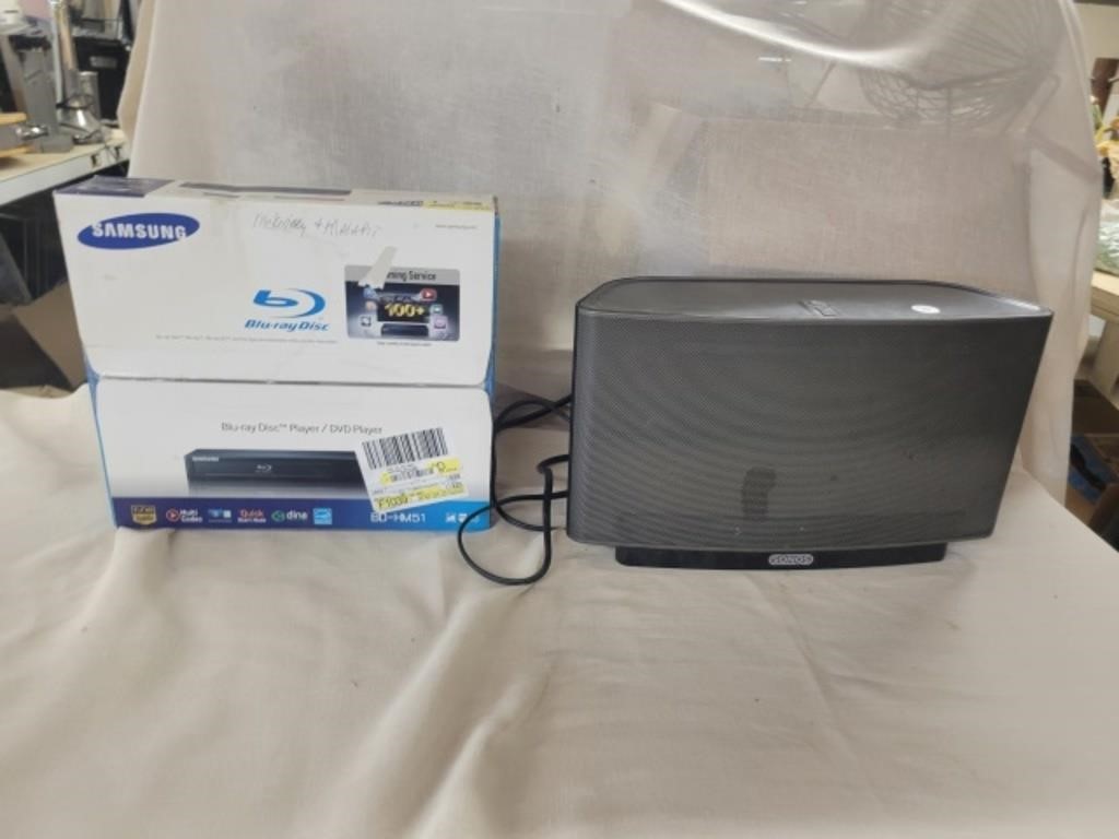 Blu Ray Player & Bluetooth Speaker