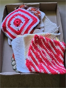 Crocheted hot pad holders