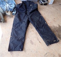 GROUP OF MOSTLY XL WINTER CLOTHING INCL CARHARTT