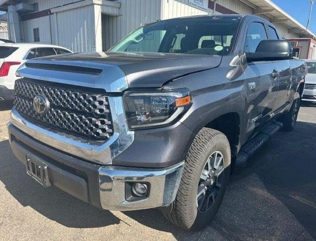 2019 Toyota Tundra SR5 4X4 (CO)