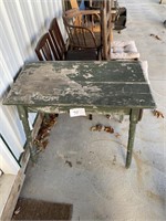 PRIMITIVE GREEN TABLE