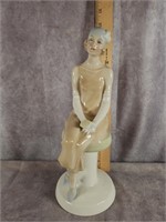 ROYAL DOULTON COCKTAILS H N 3070 FIGURINE 1985