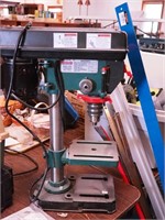 Five-speed Grizzly baby drill press