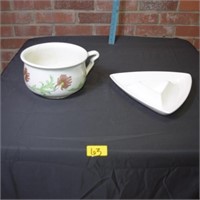 Daisy Royal pot, chip & dip tray