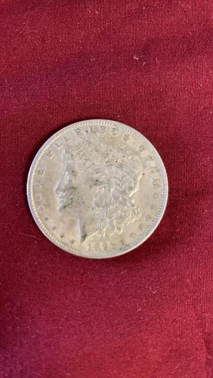 1921 MORGAN SILVER DOLLAR