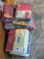 misc. new linen and table cloth lot