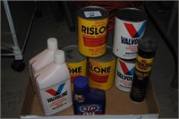 BOXLOT OIL AND GREASE