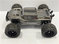 Truggy 4x4 off-road race truck with remote