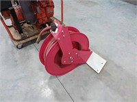 Retractable air hose reel with hose