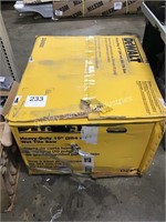 1 CTN DEWALT 10IN WET TILE SAW