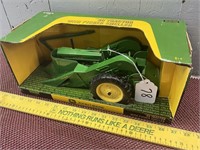 JD 60 Tractor With Picker Sheller