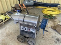 HydroTek Pressure Washer