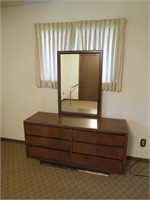 (2) Dressers-6 Drawer w/Mirror/5 Drawer Tall