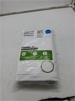 Room essentials queen mattress protector