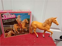 barbie Dallas horse  NO DOLL