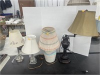 4 lamps