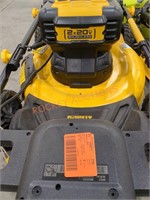 DeWalt 20v-21" Self-propelled Lawn mower