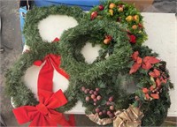 HOLIDAY WREATHES-ASSORTED