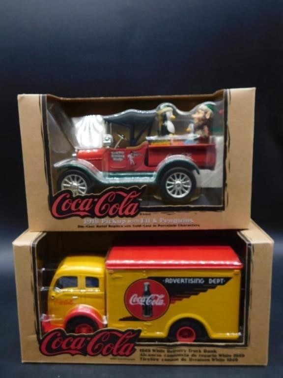 COCA-COLA PICKUP WITH ELF AND PENGUINES AND DELIVE