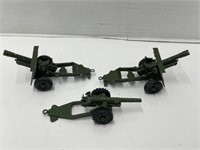 3 Metal Artillery Pieces - Dinky Toys #693 and