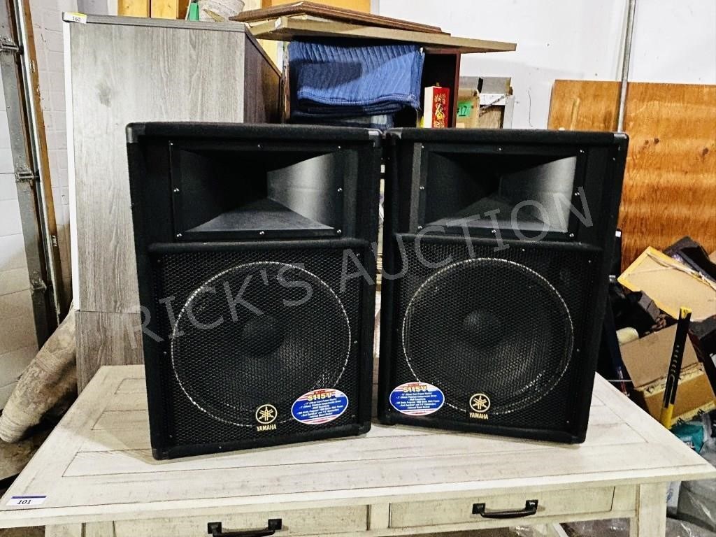 Pair of Yamaha S115 V cabinet speakers