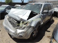 2008 Ford Escape 1FMCU03188KB34370 Silver