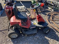 Troy Bilt Mower NEEDS BATTERY