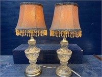 PAIR OF CUT CRYSTAL LAMPS WITH SHADES