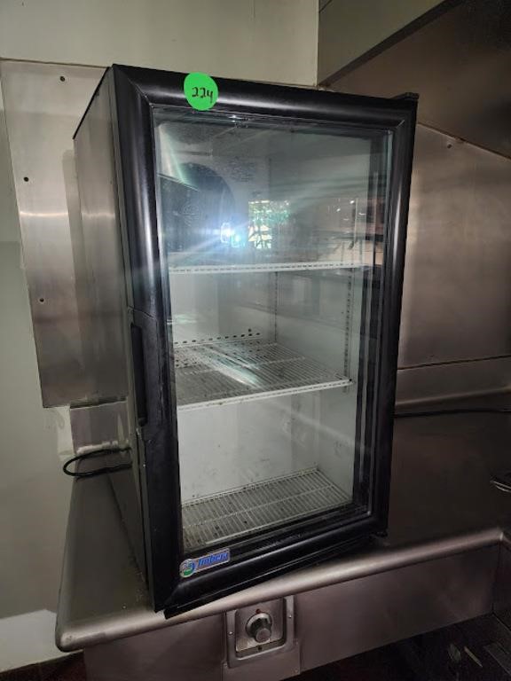 IMBERA COUNTERTOP REFRIGERATOR GLASS DOOR VR06