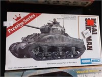 M4AI SHERMAN TANK   VINTAGE MODEL