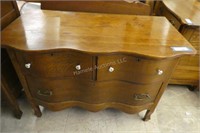 Vintage Serpentine chest of drawers - dovetailed